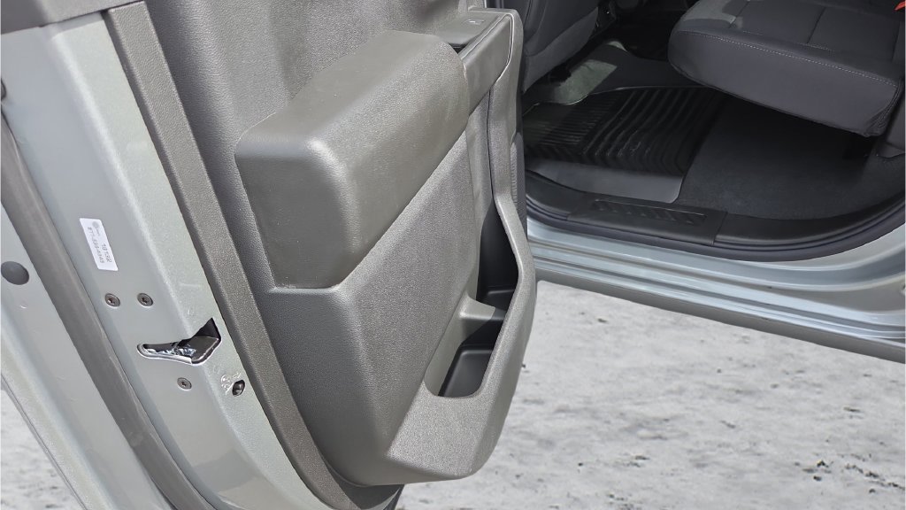 2026 Chevrolet Silverado 2500 HD Custom - Photo 39