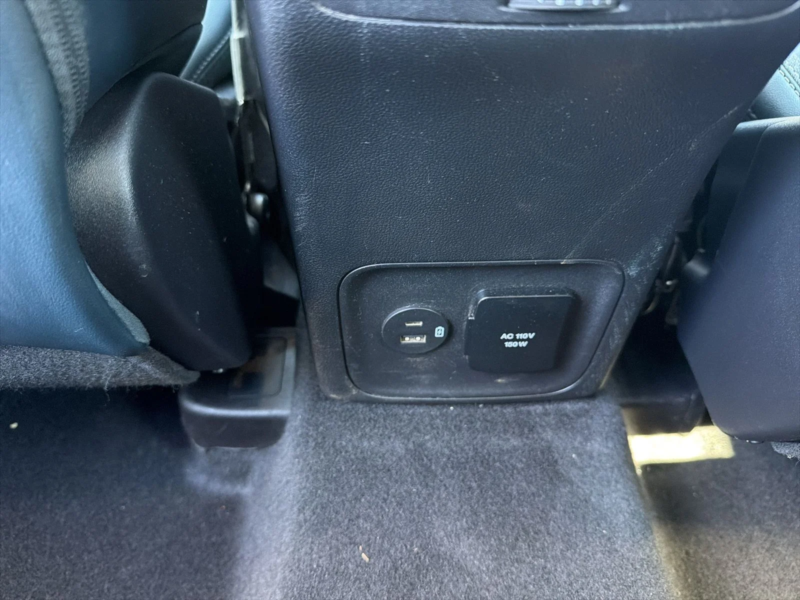 Used 2022  Ford Outer Banks image 25