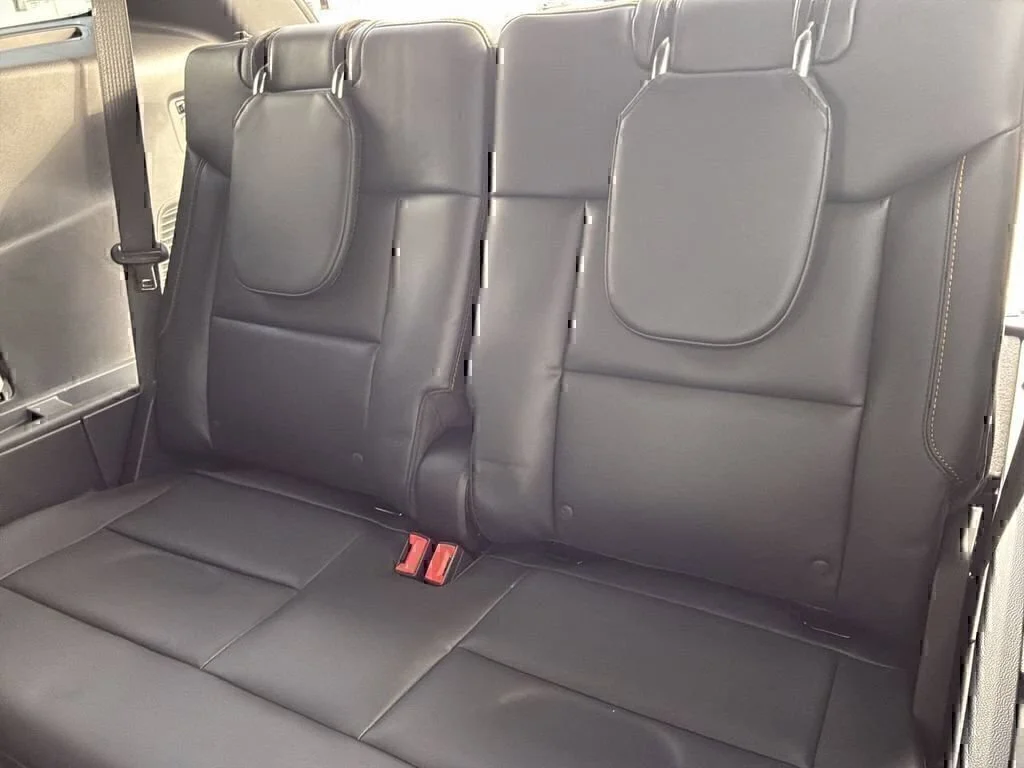 New 2026 Carbonized Gray Metallic Ford Tremor® image 20