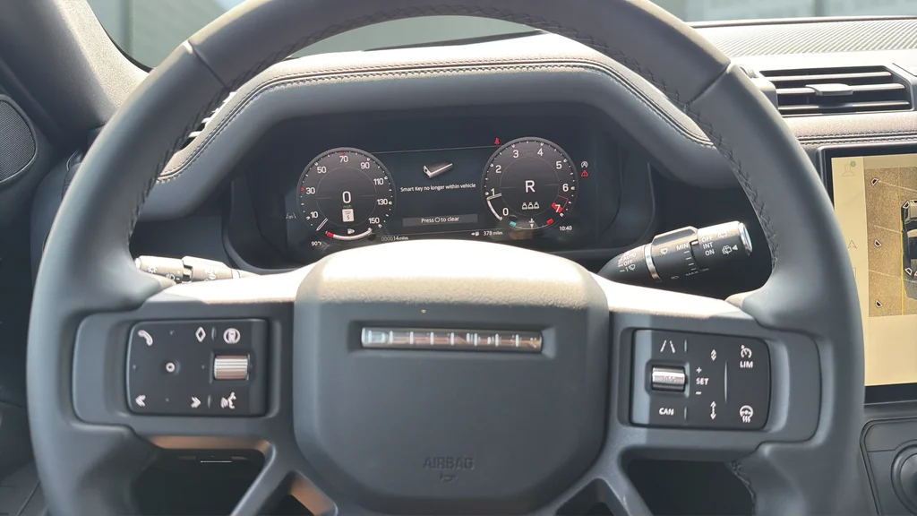 New 2026 Blue Land Rover X-Dynamic SE image 24
