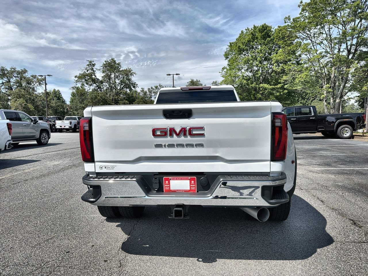Used 2024 Summit White GMC Pro DRW image 7