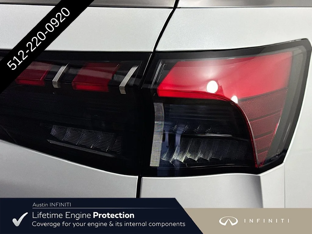 New 2027 RADIANT WHITE INFINITI LUXE image 36