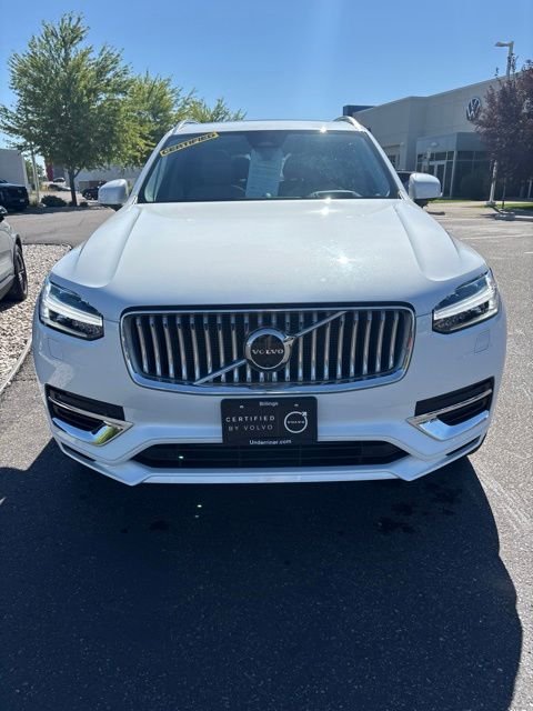 Used 2024 White Volvo Ultimate image 9