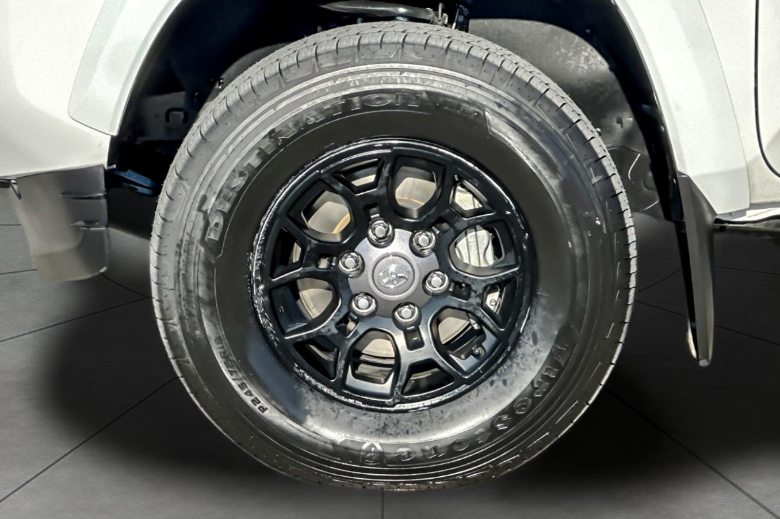 Certified Used 2022 WHITE Toyota SR5 image 23