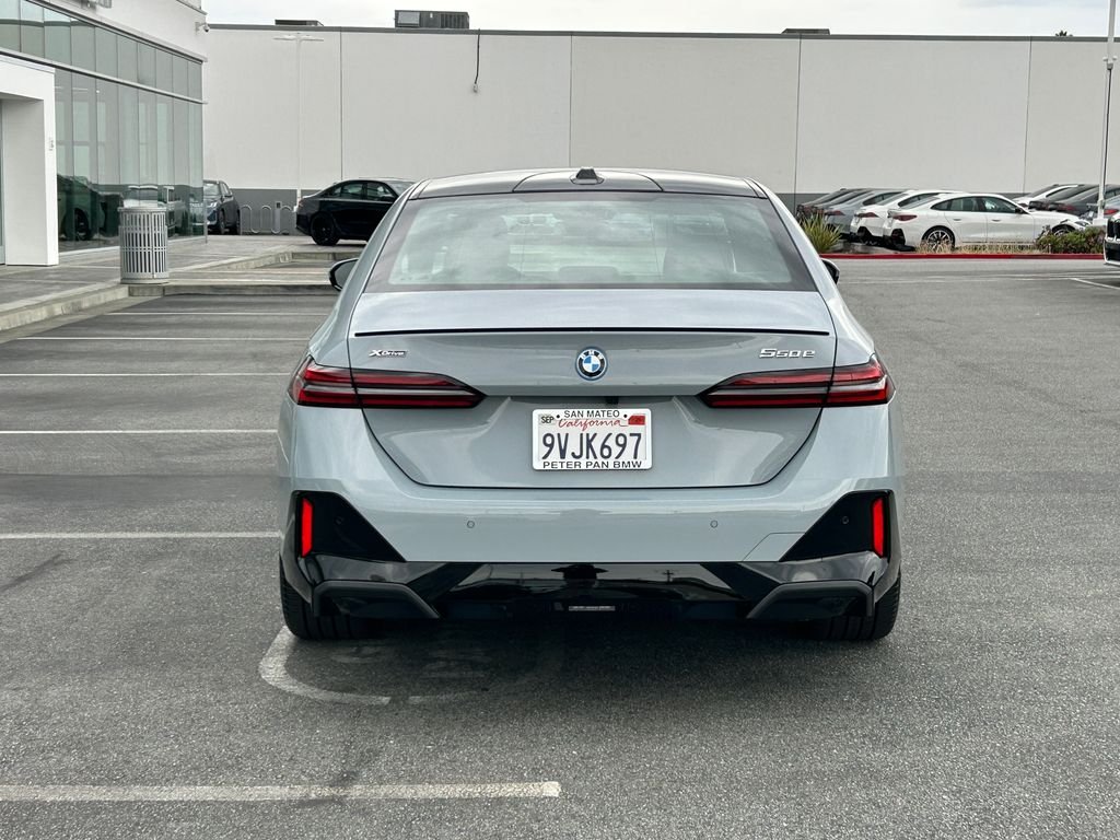 Used 2026 Brooklyn Grey Metallic BMW 550e xDrive image 4