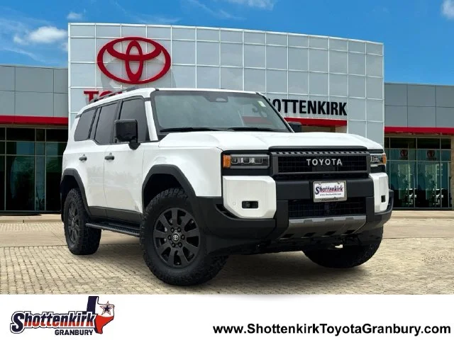 2027 Toyota Land Cruiser Base