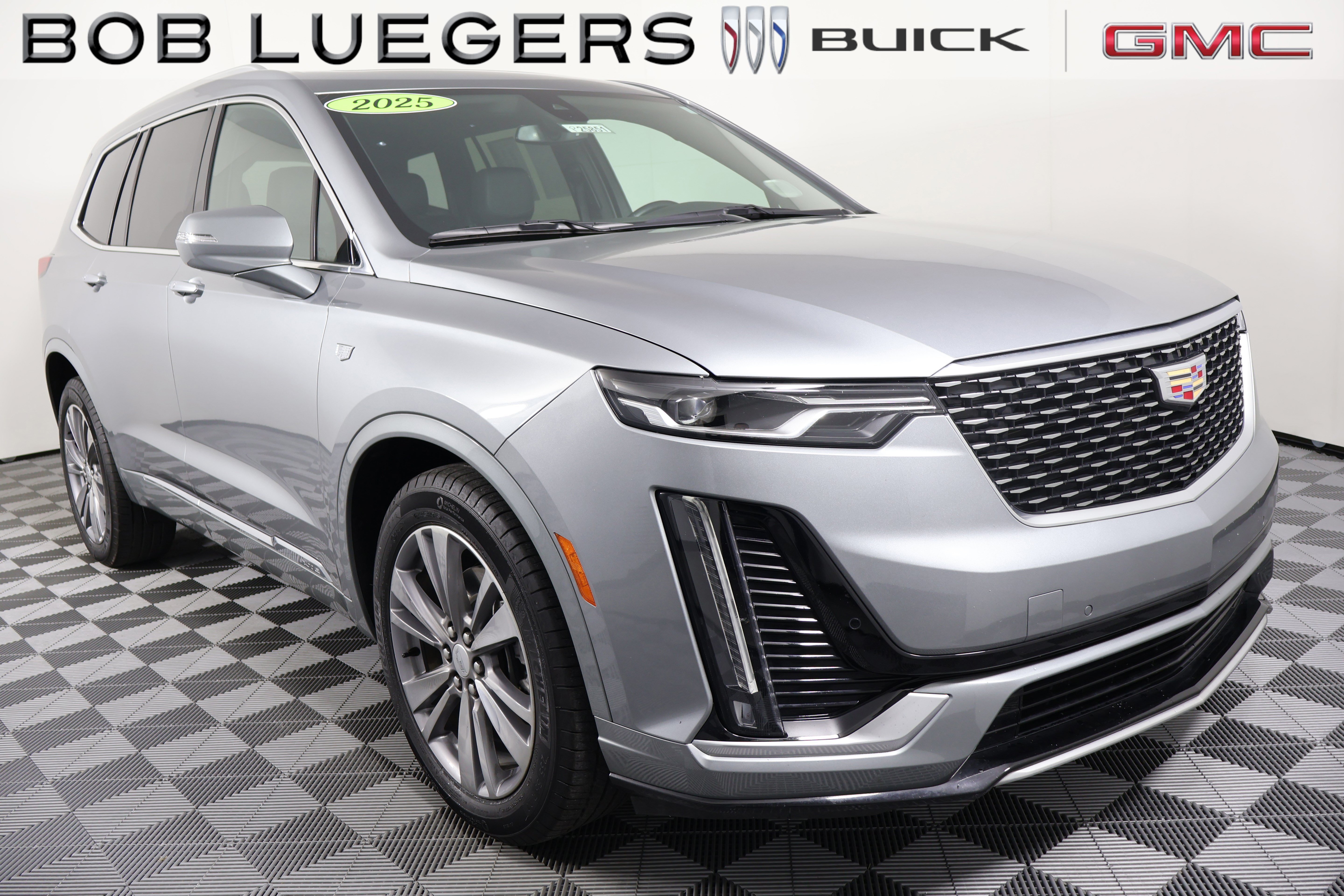 2025 Cadillac XT6