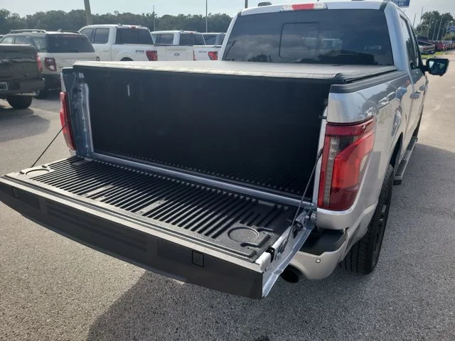 Used 2024 Silver Ford XLT image 10