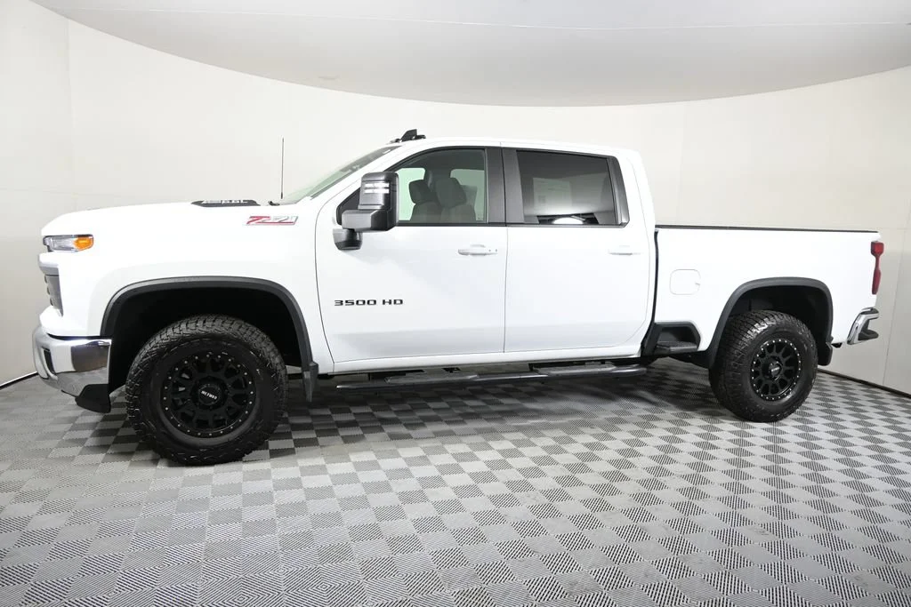 Used 2026 Chevrolet Silverado 3500HD LT with VIN 1GC4KTE78TF122173 for sale in Forest Lake, Minnesota
