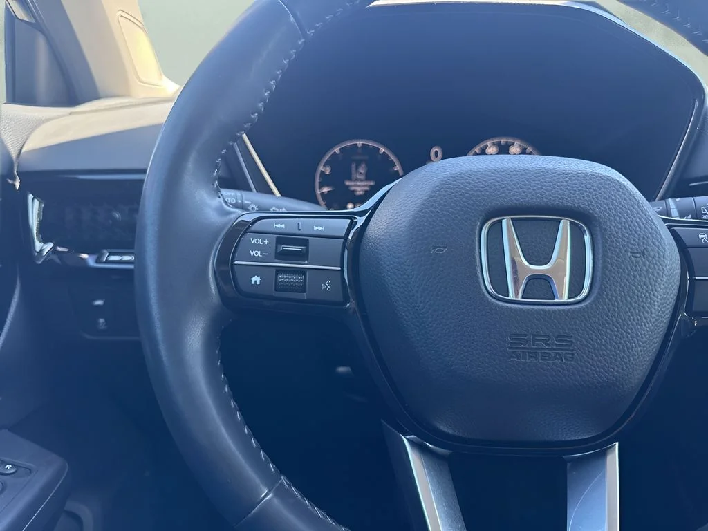 Used 2025 Black Honda EX-L image 15
