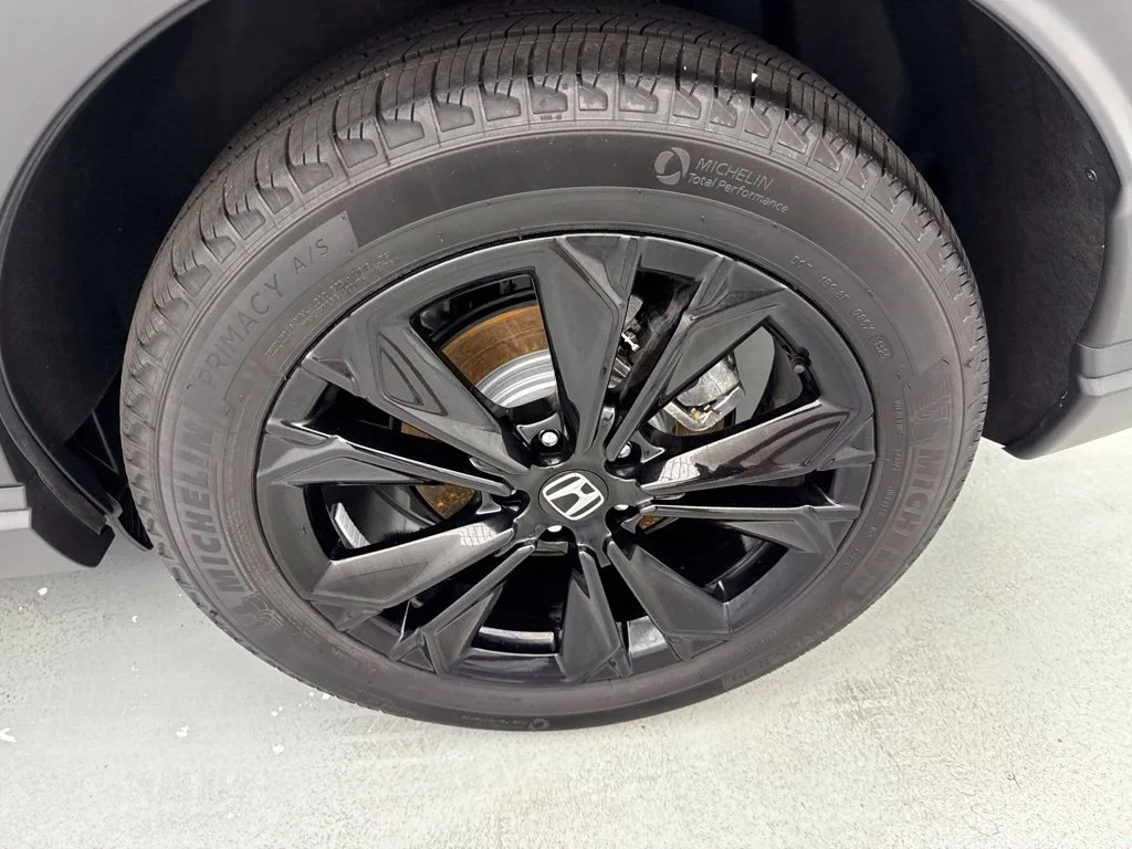 Used 2025  Honda Sport Touring image 7