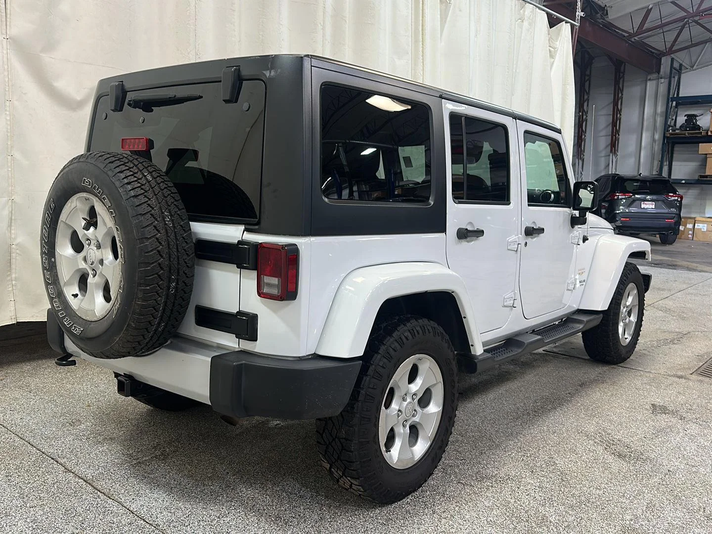 2015 Jeep Wrangler Unlimited Sahara - Photo 6