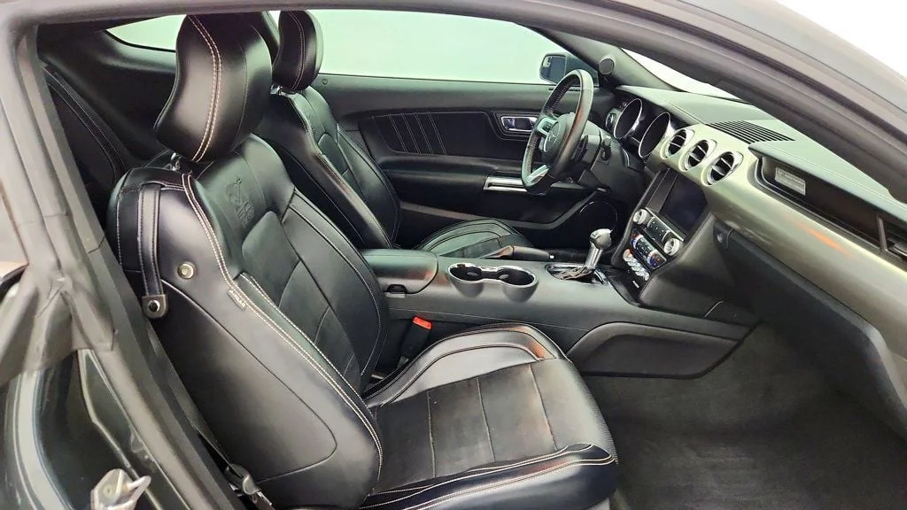 Used 2015 Guard Metallic Ford 2dr Fastback GT image 23