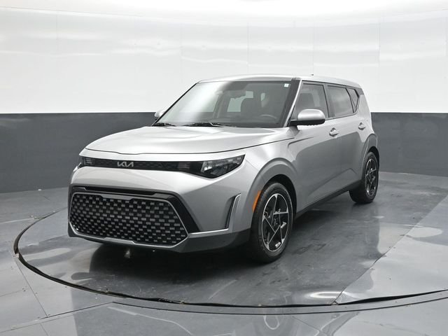 Used 2023 Gray Kia EX image 34