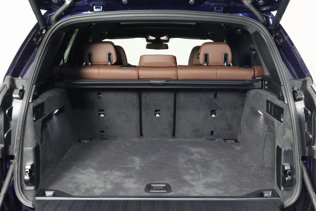 New 2026 Blue BMW xDrive40i image 8