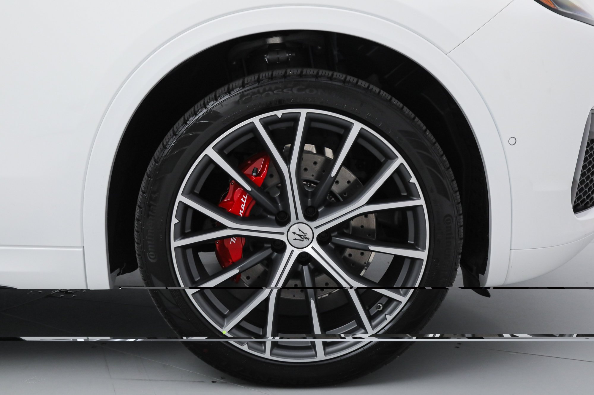 New 2026 White Maserati Modena image 19