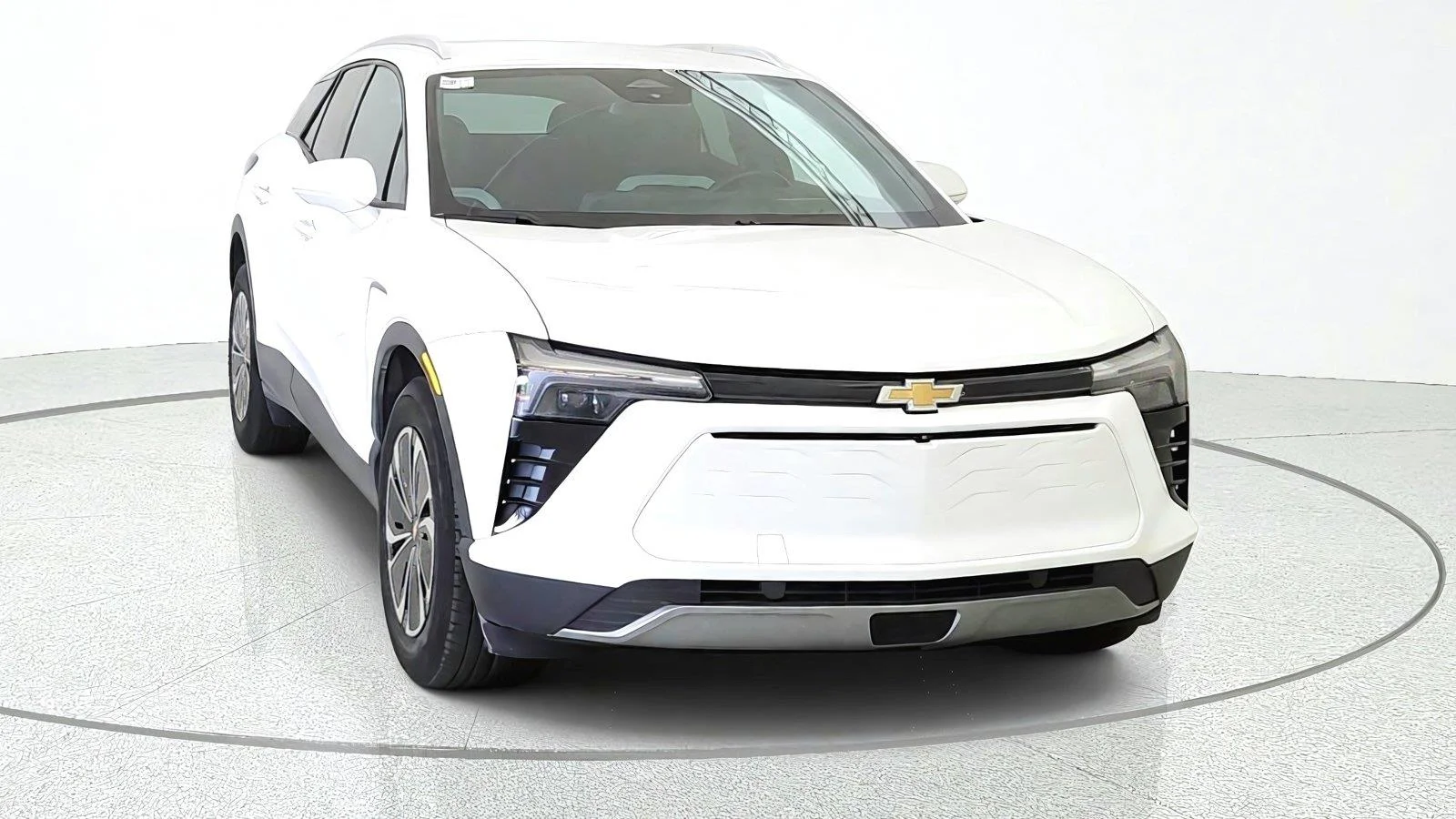 Used 2024 Chevrolet Blazer EV LT with VIN 3GNKDBRJ7RS291307 for sale in Florence, KY