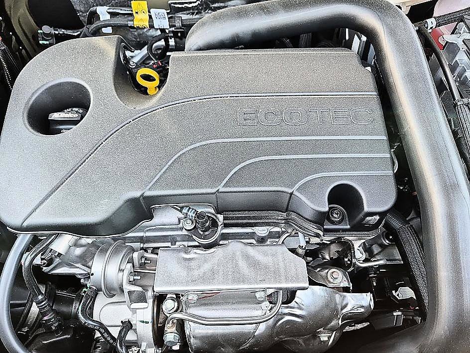 2026 Chevrolet Equinox LT - Photo 36