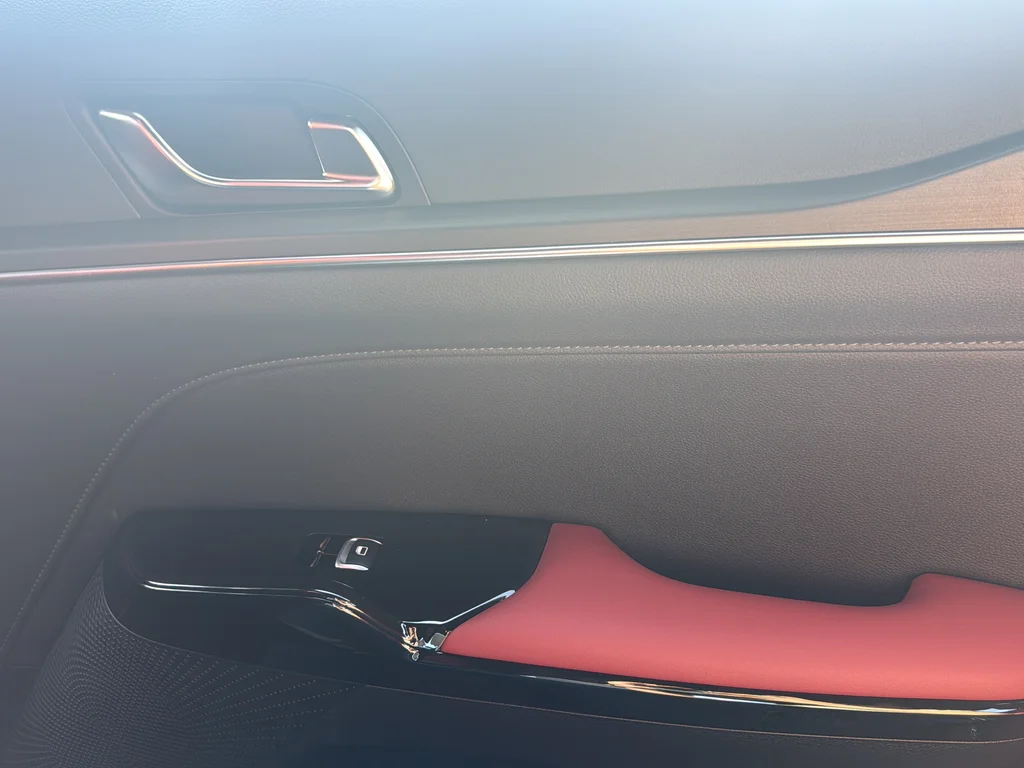 New 2026 Snow White Pearl Kia GT-Line image 43