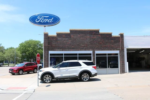 2020 Ford Explorer Platinum 4WD's photo