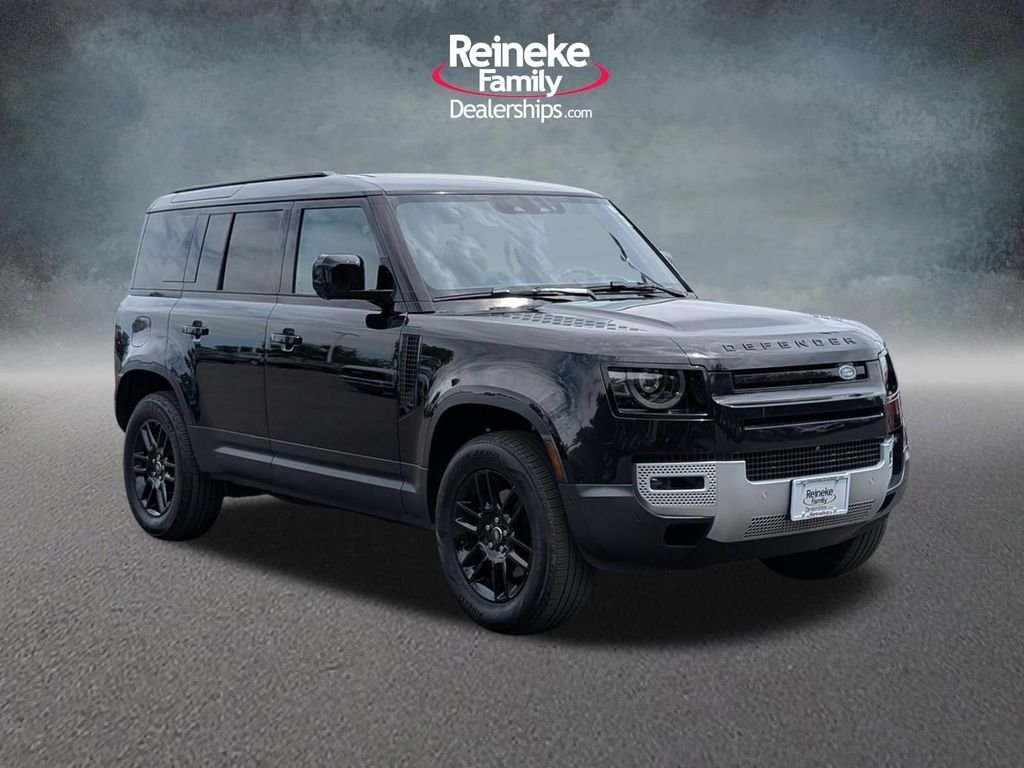 Used 2025 Black Land Rover S image 3