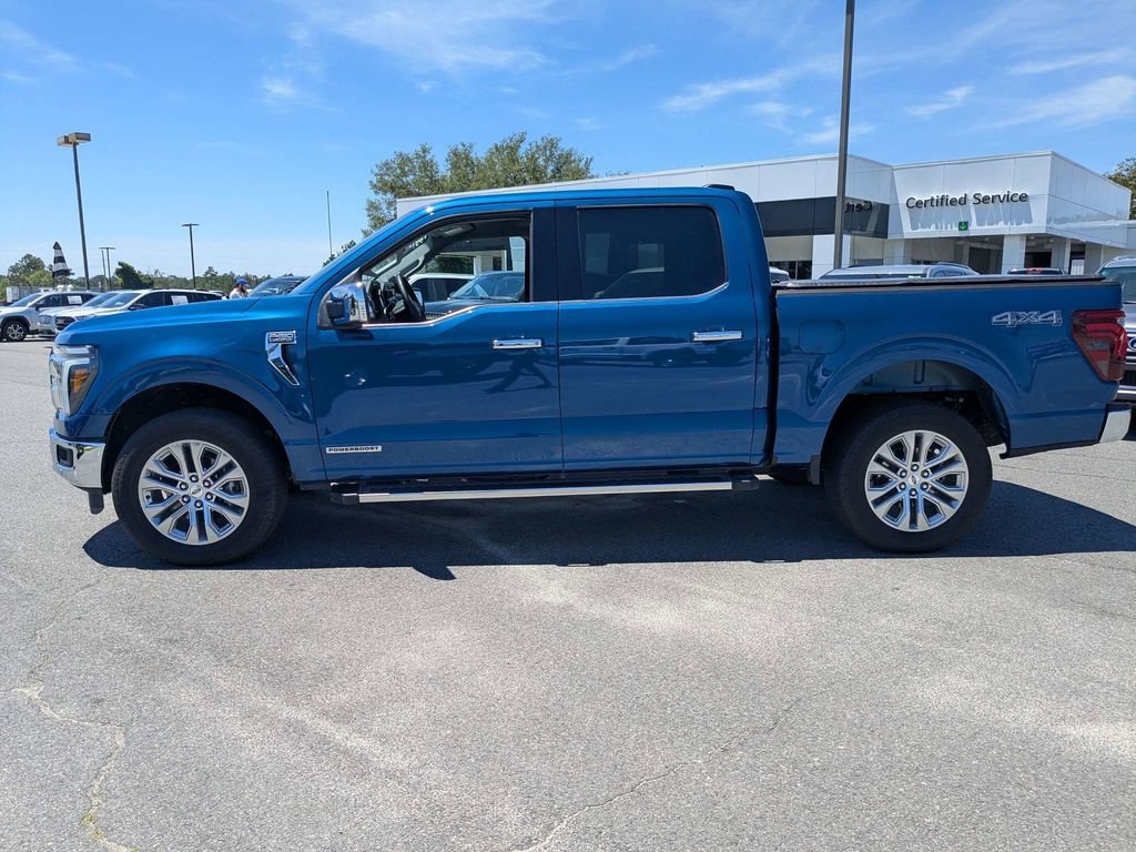 Used 2025 Blue Ford LARIAT image 7