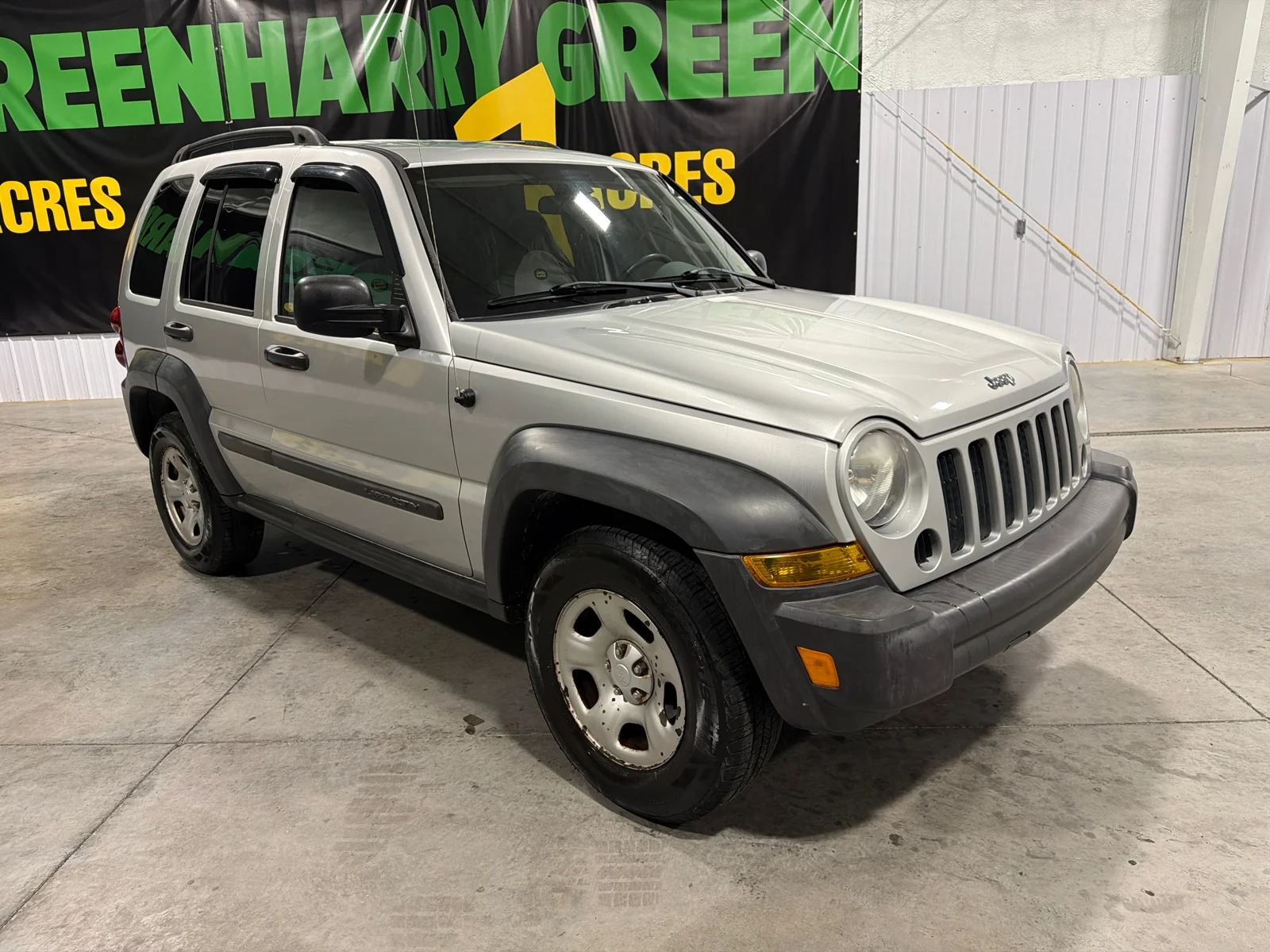Used 2007 Jeep Liberty Sport with VIN 1J4GL48K27W701367 for sale in White Hall, WV