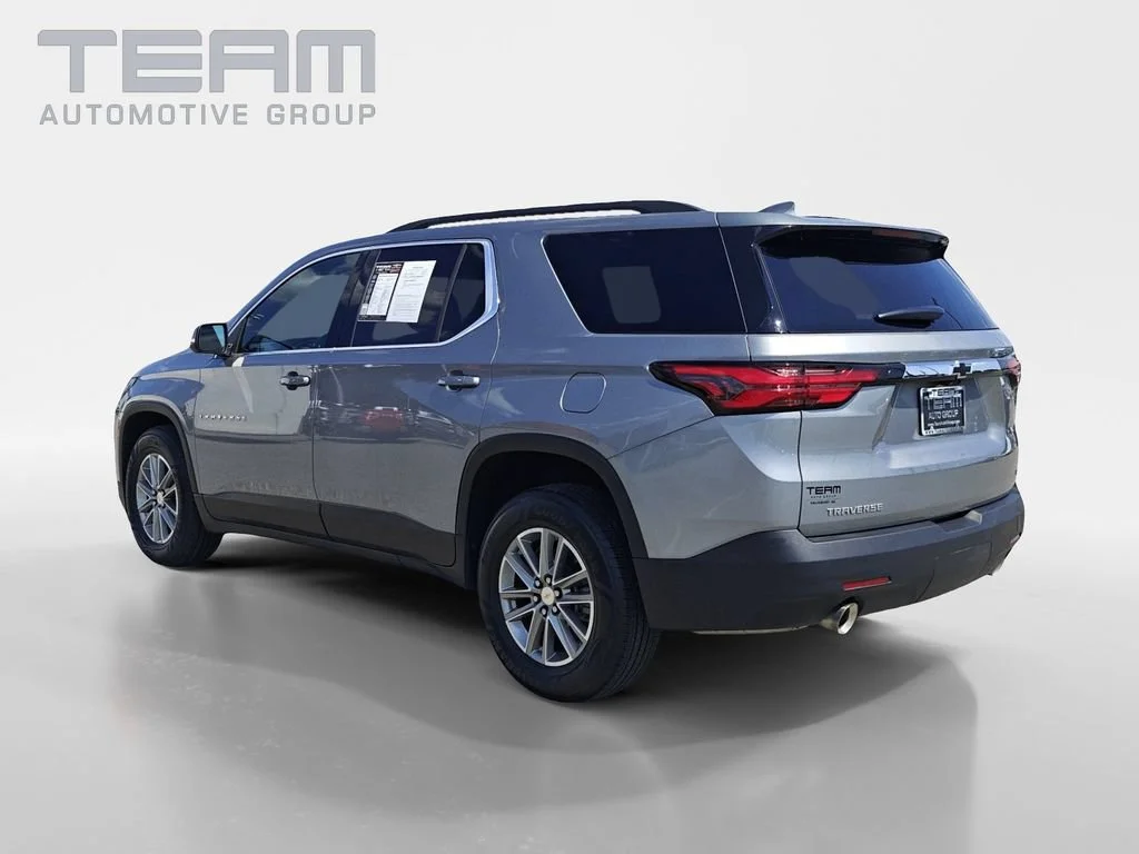 Used 2023 STERLING GRAY METALLIC Chevrolet LT Cloth image 5