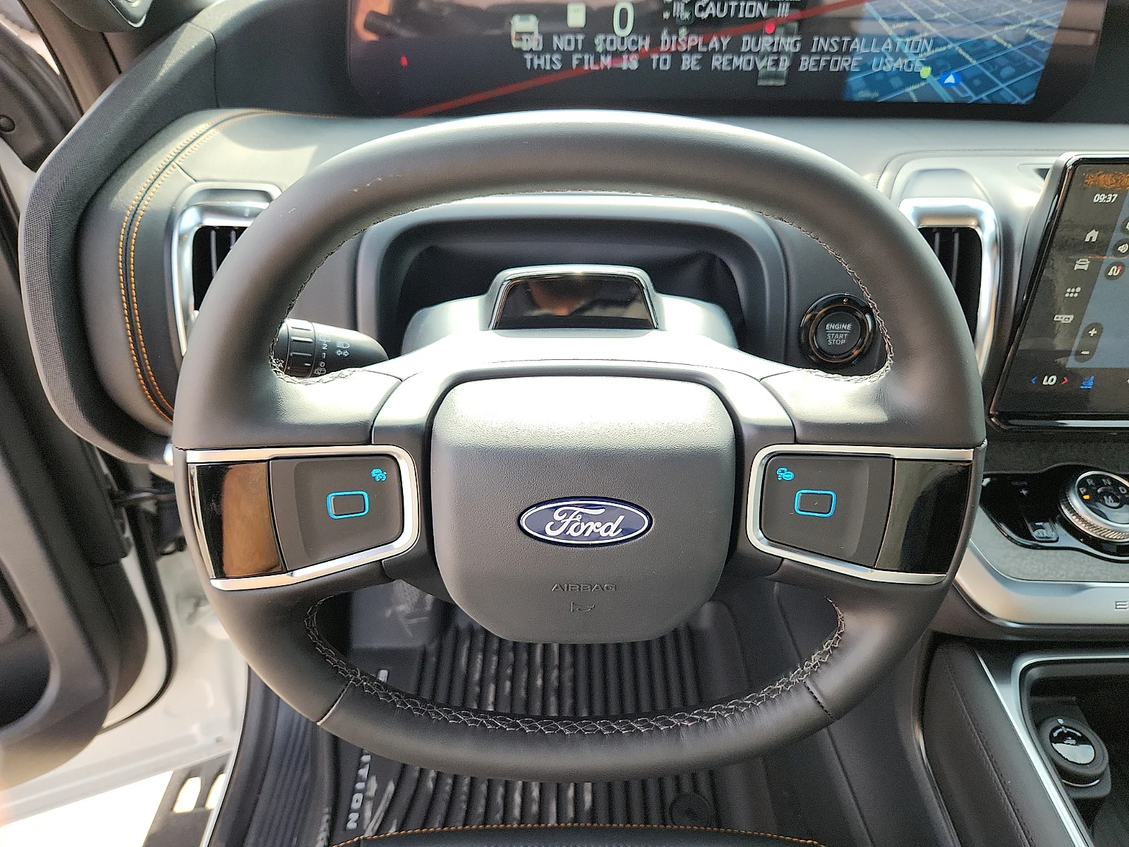 New 2027 Star White Metallic Tri-Coat Ford Tremor image 22