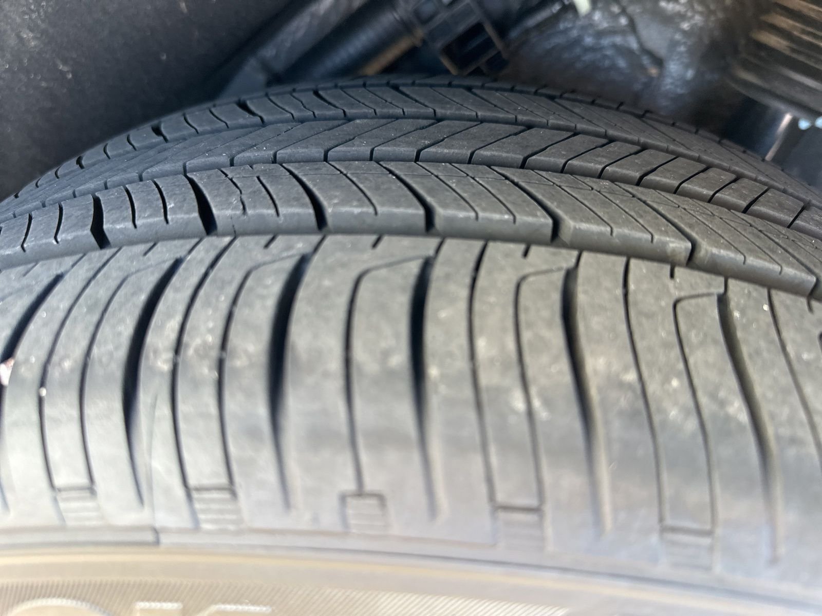 Certified Used 2025 Black Honda SE image 8