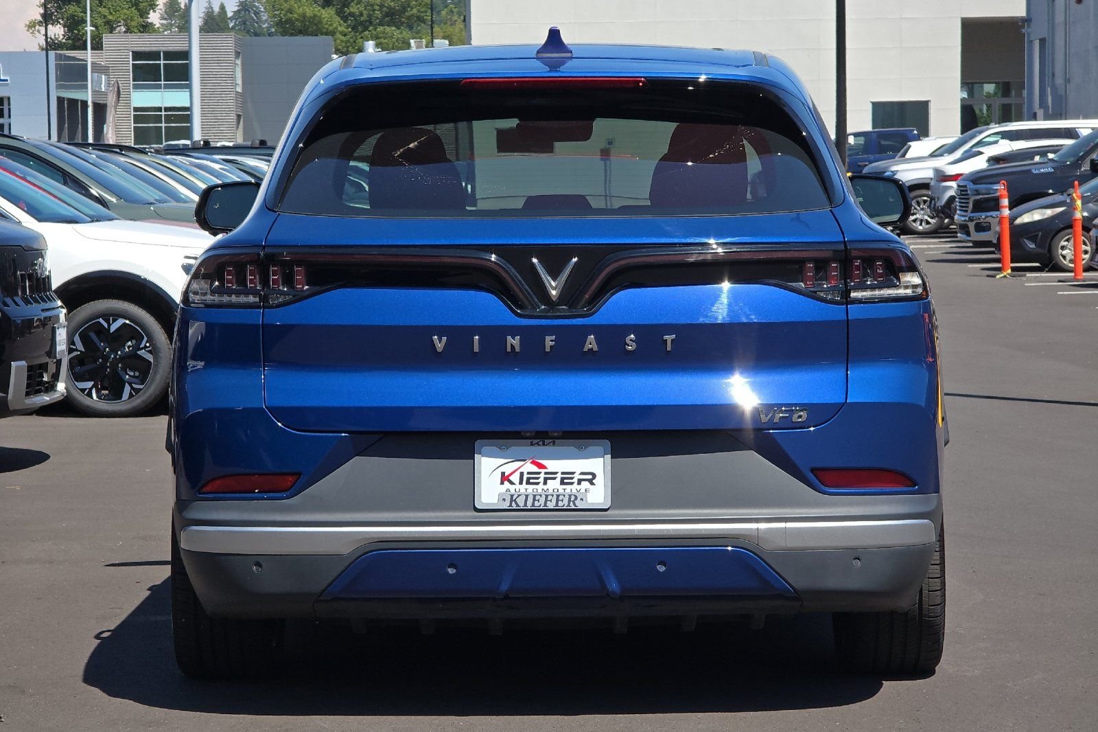 Used 2023  VinFast Plus image 5