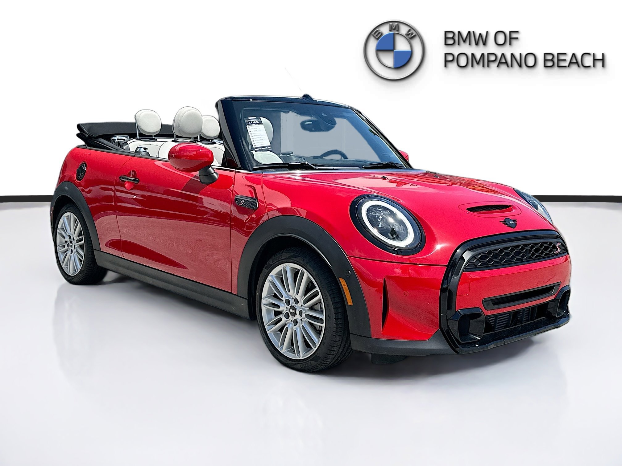 2024 MINI Convertible Cooper S's photo