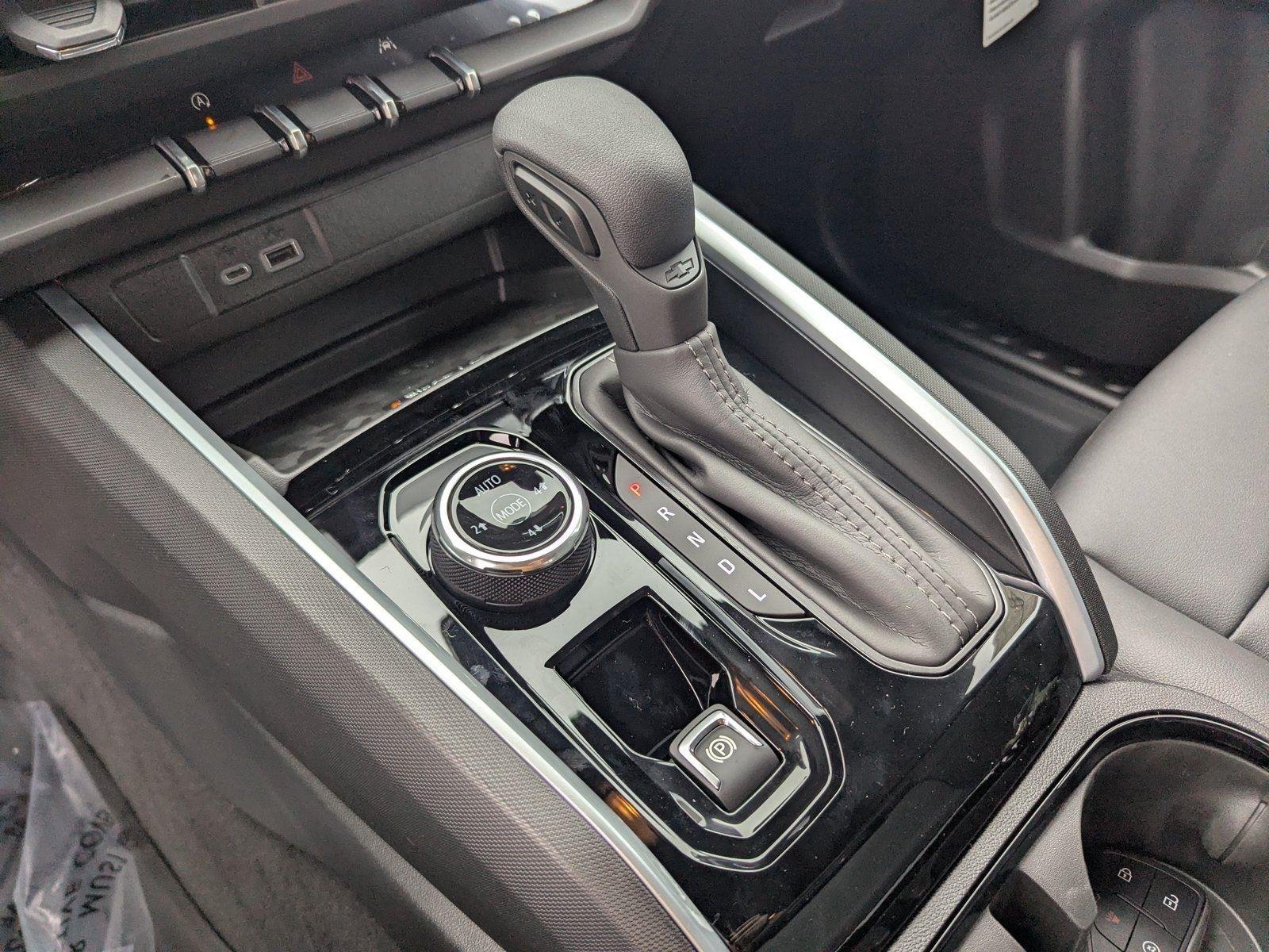 2026 Chevrolet Colorado Trail Boss - Photo 22
