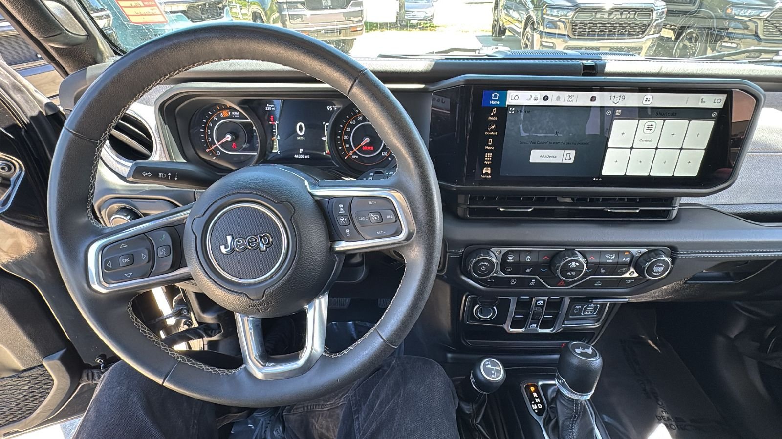 Used 2025 Black Jeep Sahara image 21