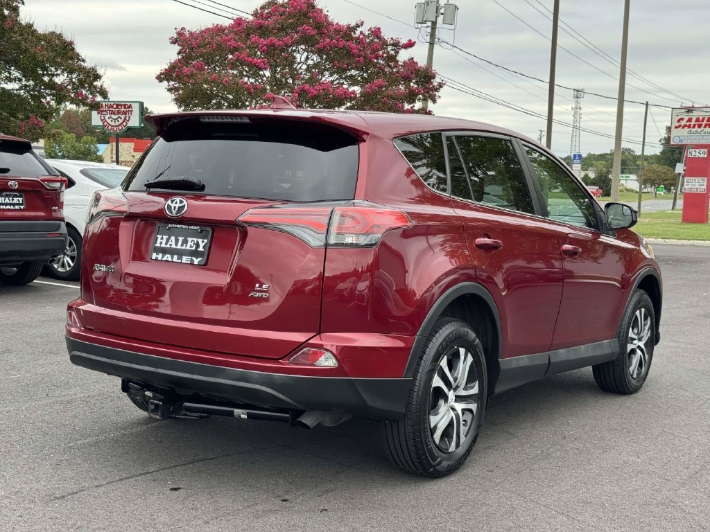 Used 2018 Red Toyota LE image 21