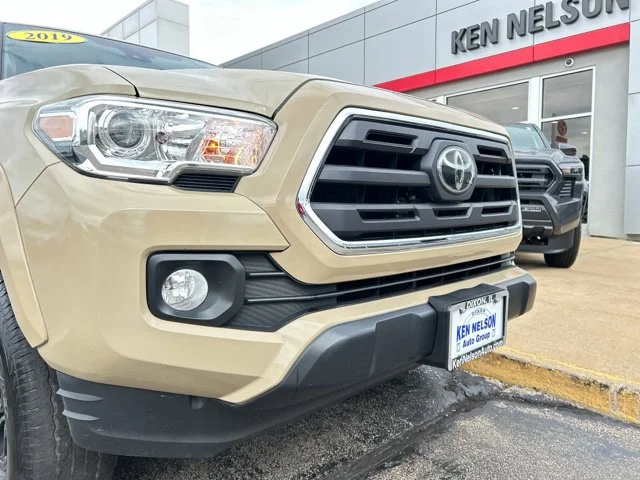 Used 2019 Quicksand Toyota SR5 image 4