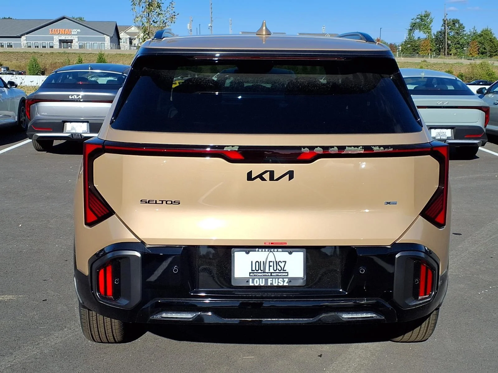 New 2027 Terrain Brown Kia X-Line SX image 14