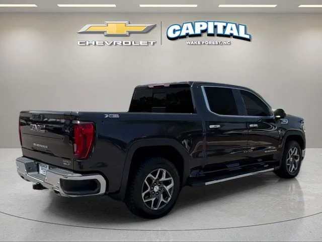 Used 2022 Silver GMC SLT image 5
