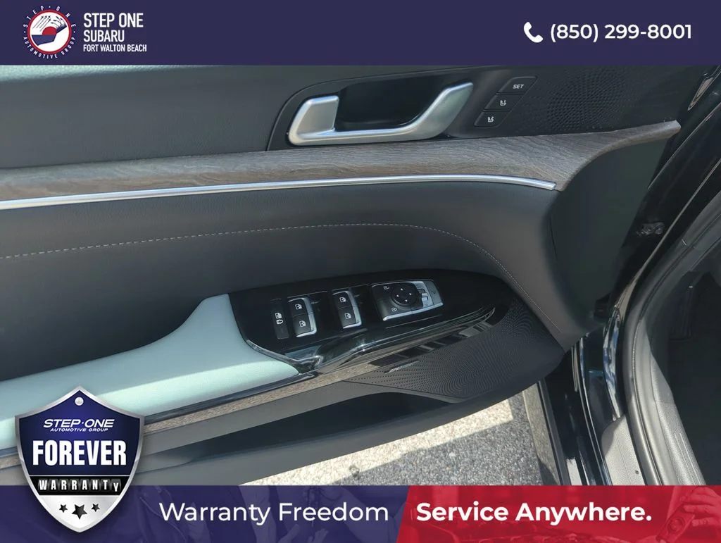 Used 2024 Black Kia EX image 19