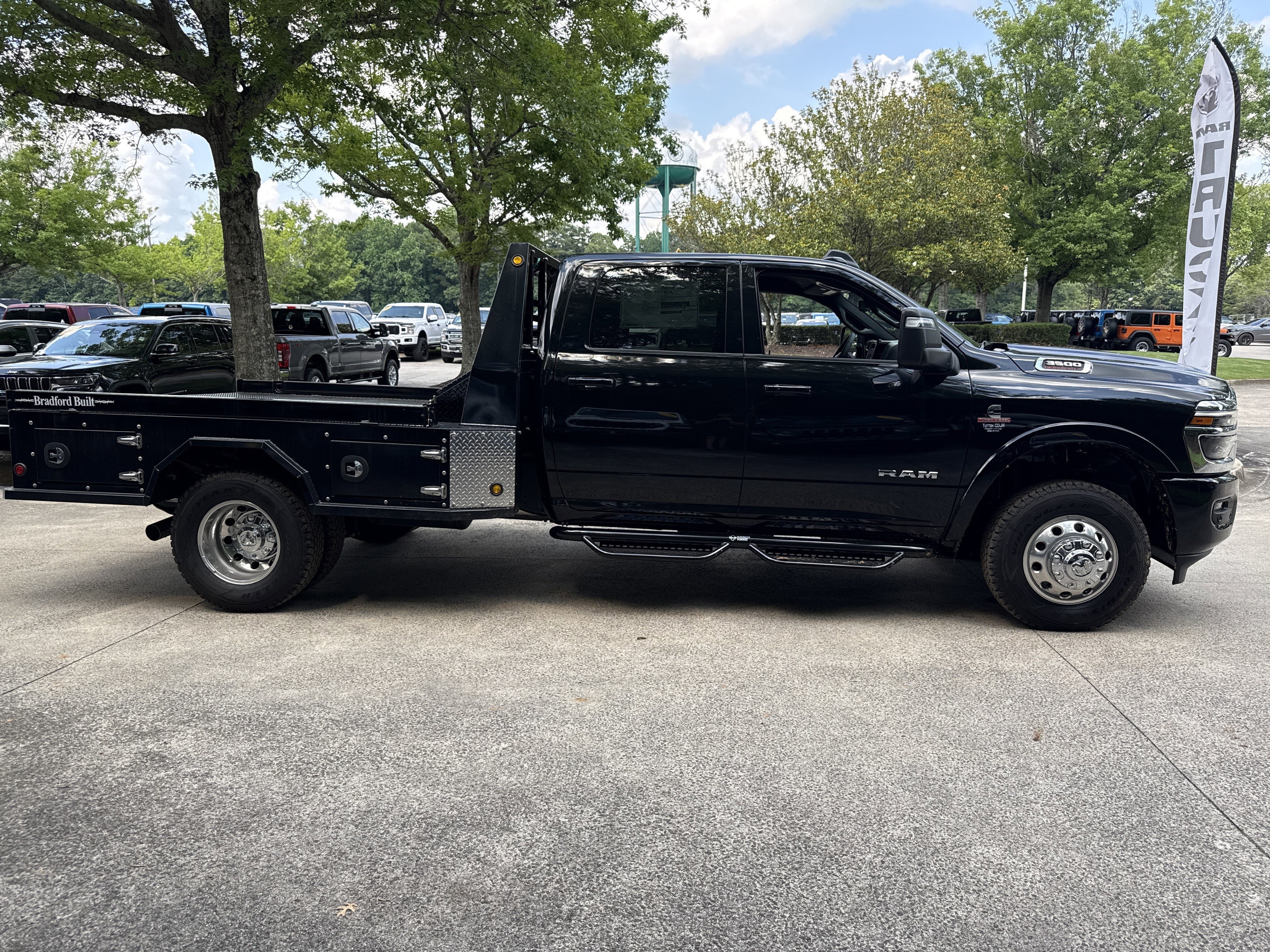 New 2026 Diamond Black Crystal Pearlcoat RAM Big Horn image 8