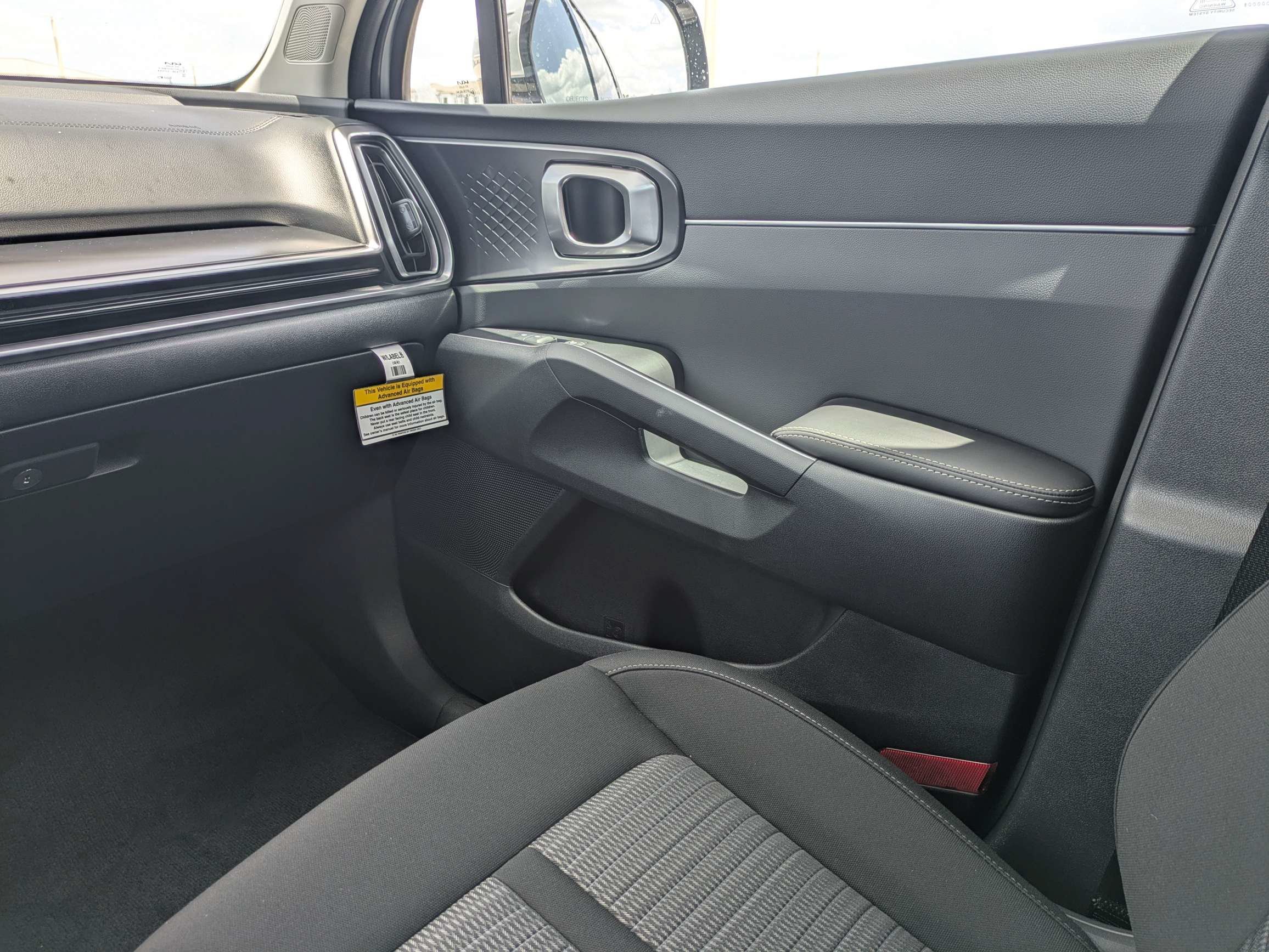 New 2026 Ivory Silver Kia LX image 19