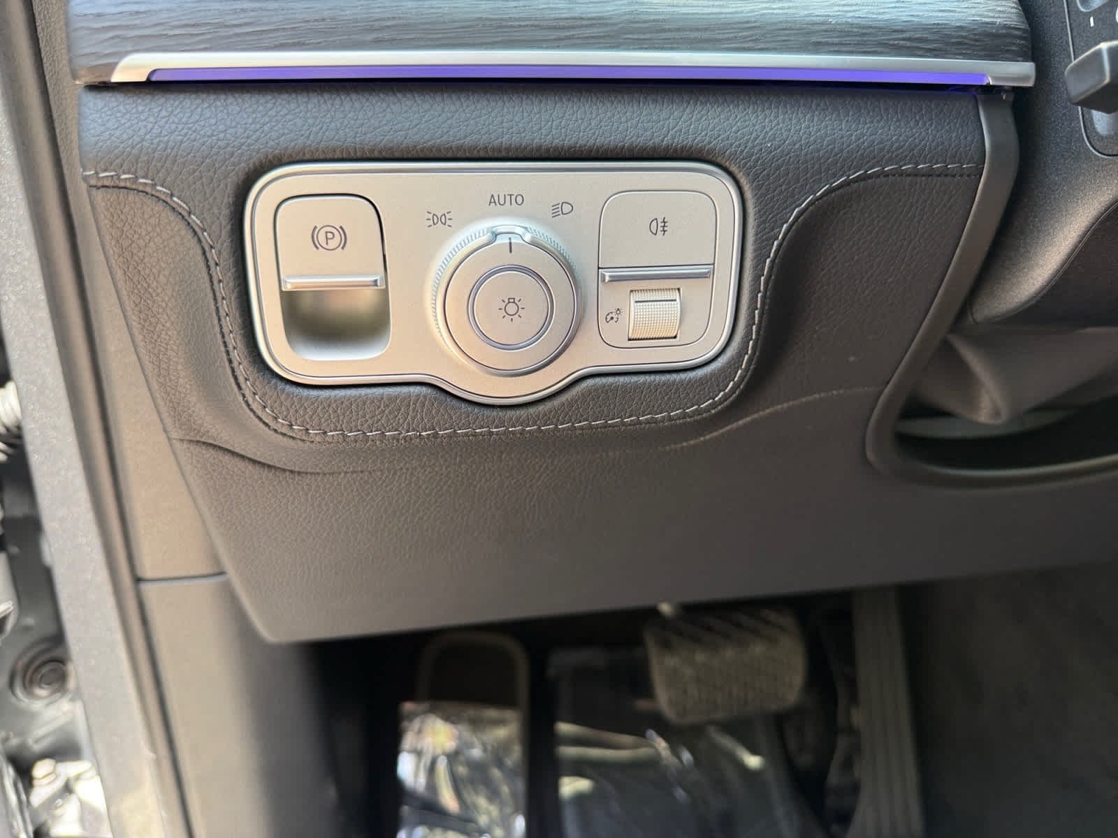 New 2026 Selenite Grey Metallic Mercedes-Benz GLE 350 image 25