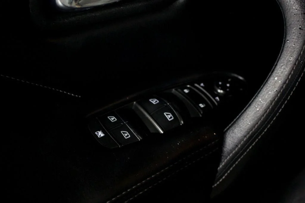 Used 2024 Gray INFINITI LUXE image 19