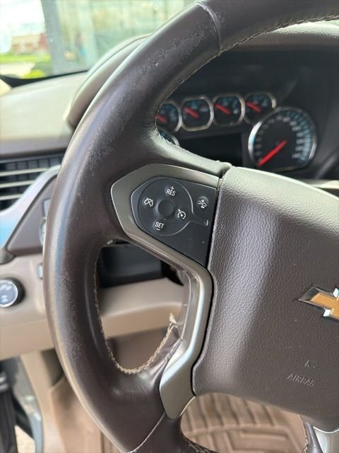 Used 2019 Gray Chevrolet LT image 13