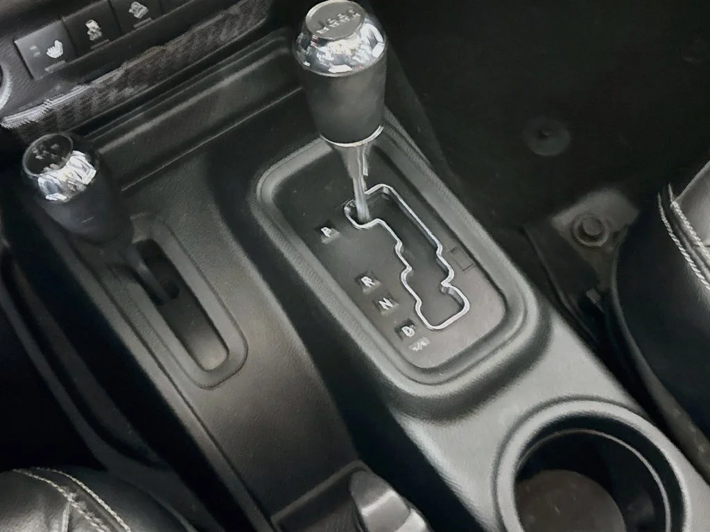 Used 2017 Gray Jeep Unlimited Rubicon image 19