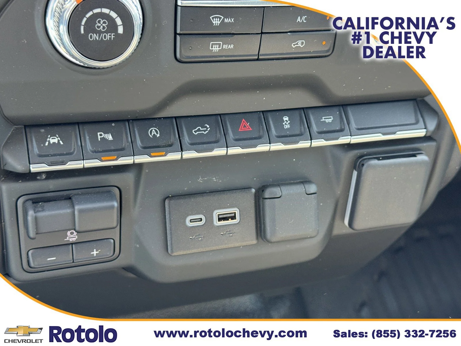 Used 2025 Summit White GMC Pro image 17