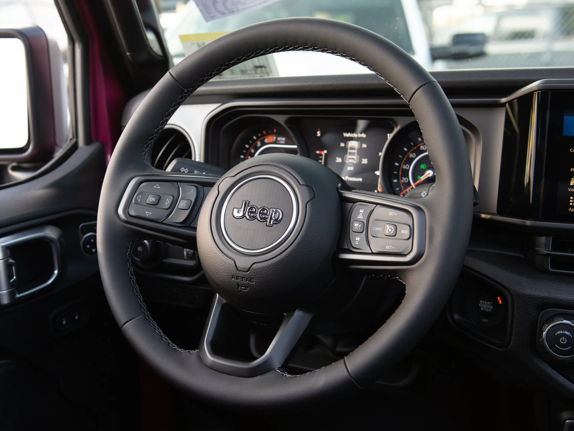 New 2026 limited edition tuscadero pearl Jeep Sport S* image 10