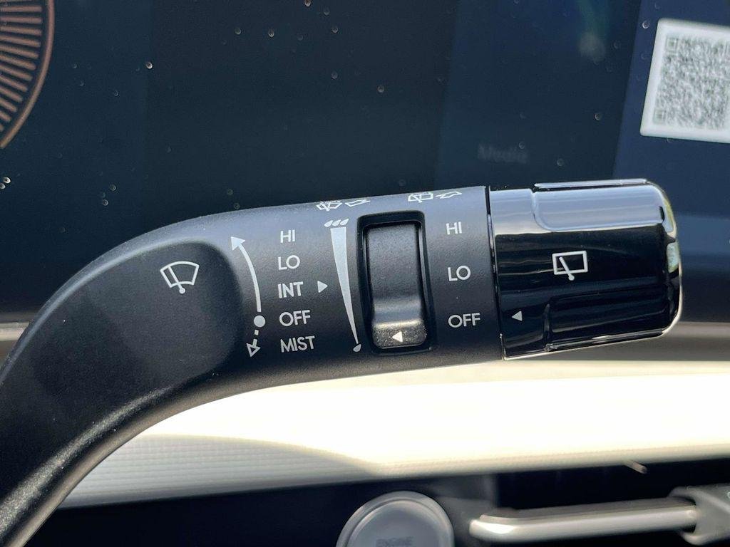 New 2026 Gray Hyundai SEL FWD image 48