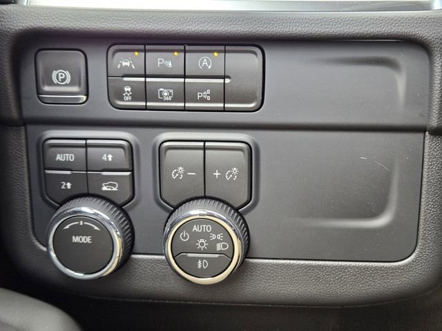 2026 Chevrolet Tahoe Premier - Photo 17