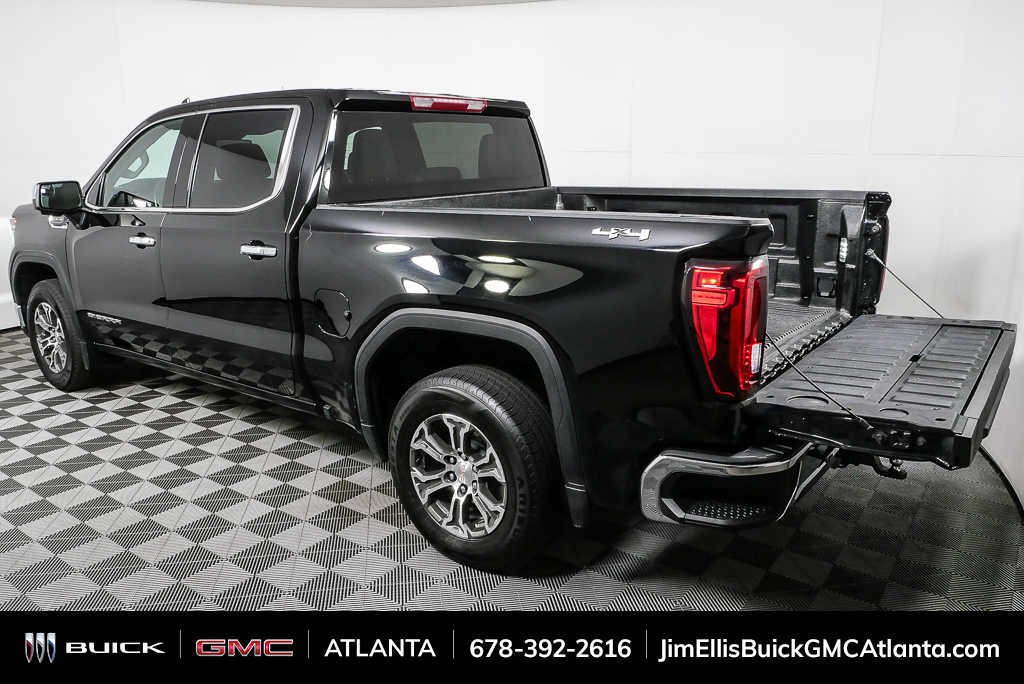 Used 2024 Onyx Black GMC SLT image 29